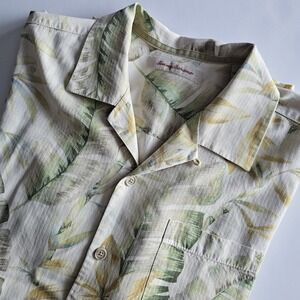 Tommy Bahama 100% Silk Mens Medium Hawaiian Button Up Cruise Resortwear Beach